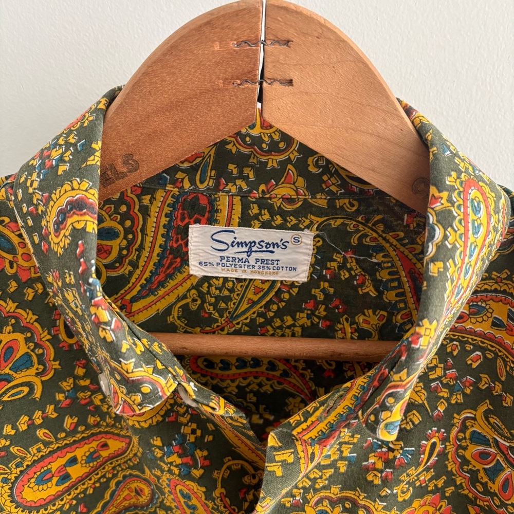 VINTAGE Simpsons Men’s US Small Paisley Patterned Button Down Shirt Unique EUC - Picture 2 of 5